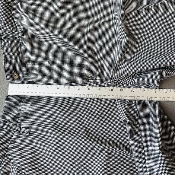 FireThorne Mens Golf Shorts Houndstooth Black White Size 40 Bermuda Outdoor Prep - Picture 8 of 16